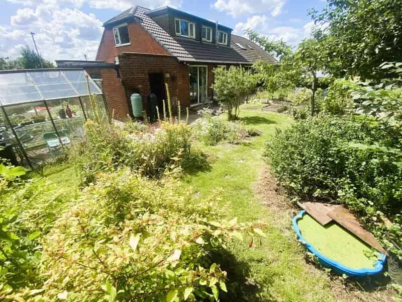 3 Bed Semi Detached Bungalow For Sale Garden Suburbs Oldham