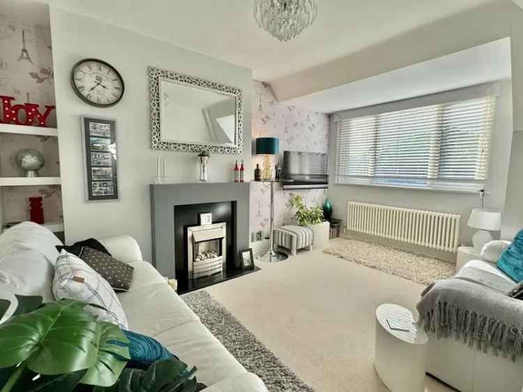 2 Bedroom Flat for Sale Folkestone Kent CT20
