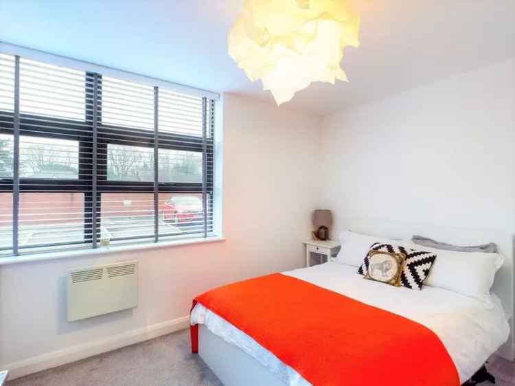 1 Bedroom Flat for Sale Wilmslow Cheshire SK9