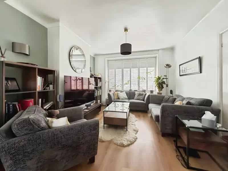 3 Bedroom Mid Terrace House for Sale London E15