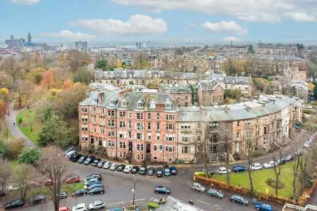 3 Bedroom Tenement Flat for Sale in Glasgow's West End