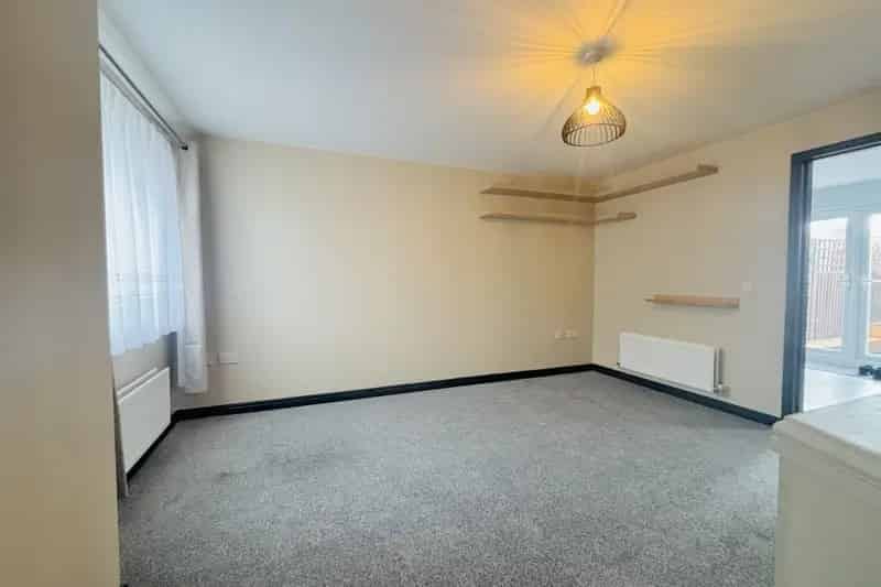 3 Bed House Tunnel Road Liverpool Modern Comfort City Living