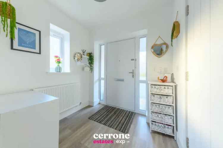 4 Bedroom Semi Detached House for Sale Cofton Hackett