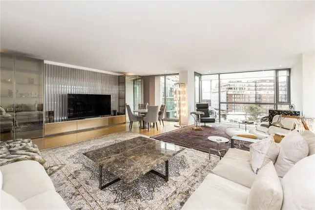 Flat to rent in Knightsbridge, Knightsbridge, London SW7