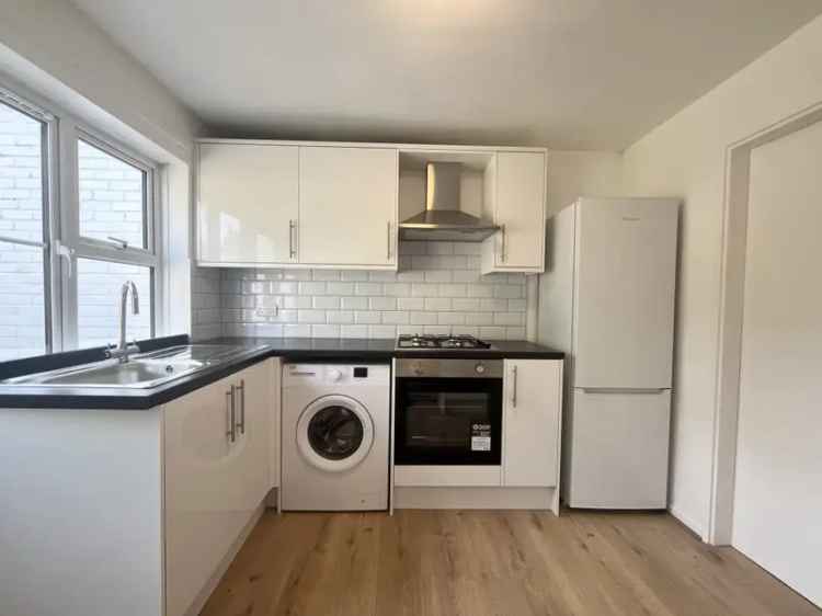 3 Bedroom House Hatfield Hyde Welwyn Garden City