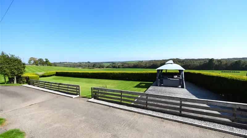 Glenboig Farm: Versatile Mixed Farming Unit near Coatbridge