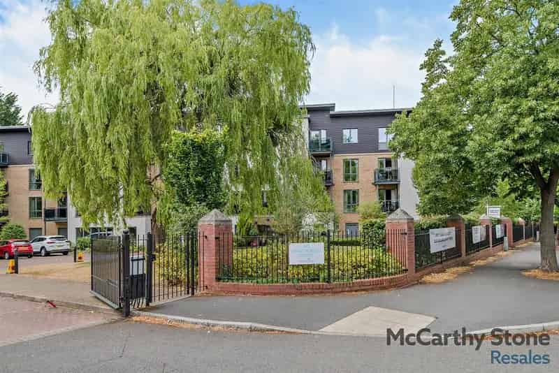 1 Bedroom Retirement Apartment Cheltenham