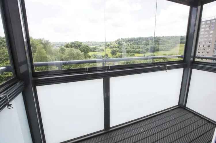 2 Bedroom Flat for Sale Halifax West Yorkshire HX2