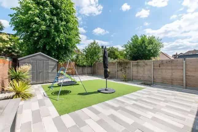 4 Bedroom House for Sale in Kensal Rise NW10