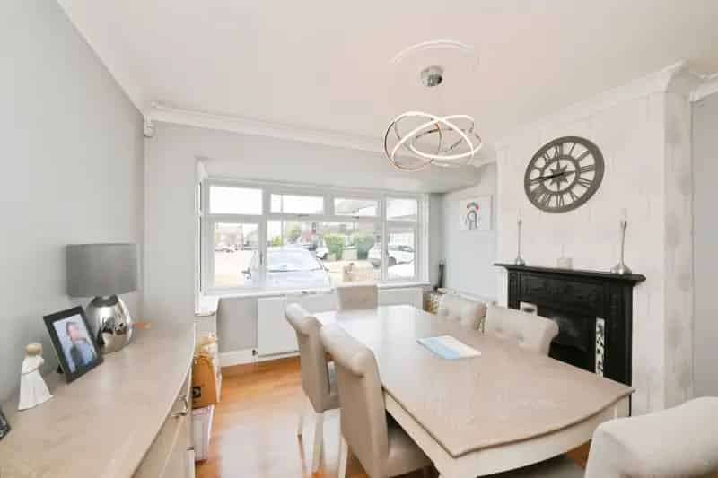 3 Bed Family Home Extended Near Rye House Station