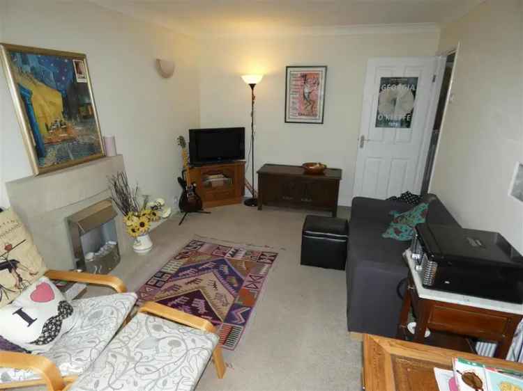 2 bedroom maisonette to rent