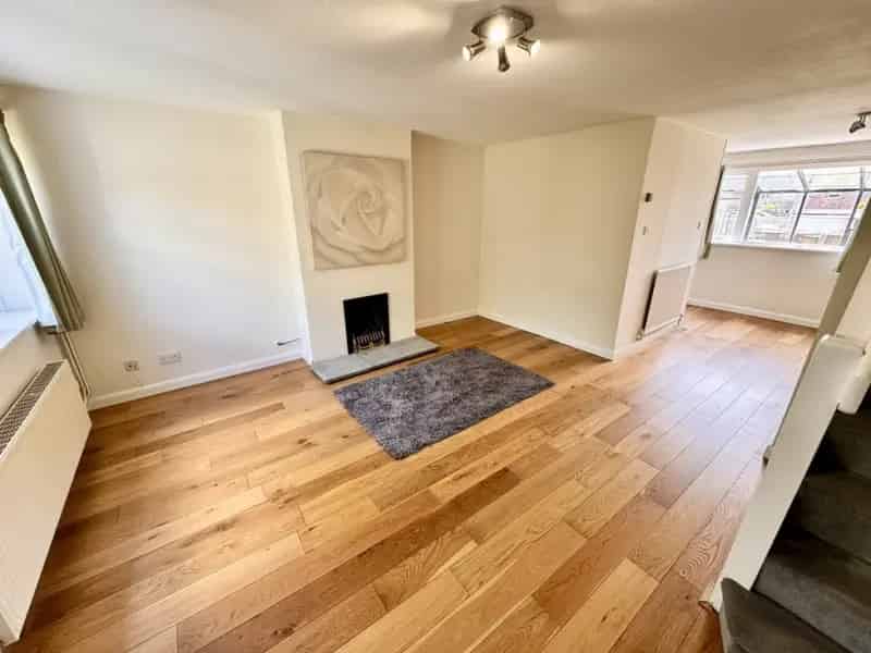 3 Bedroom House To Rent Available 12082025