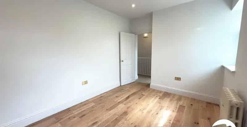 2 Double Bed Detached House For Sale