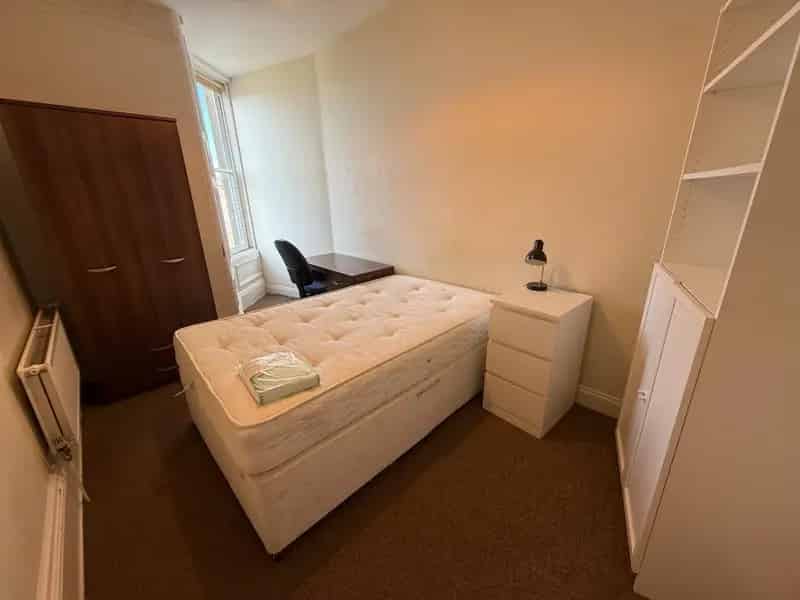 5 Bedroom Flat to Rent - Bespoke Property Management