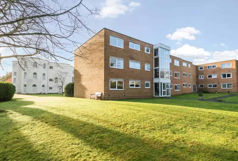 2 Bedroom Apartment for Sale