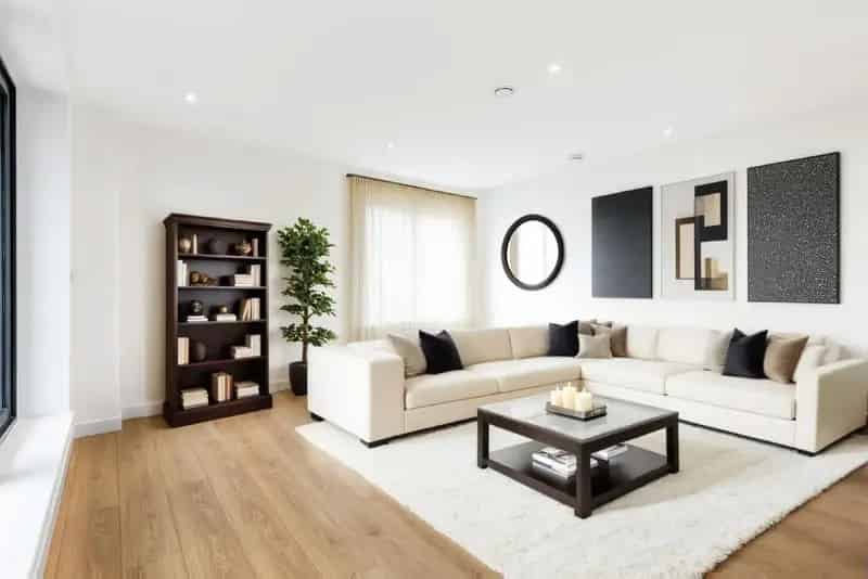 Flat For Sale , London, England