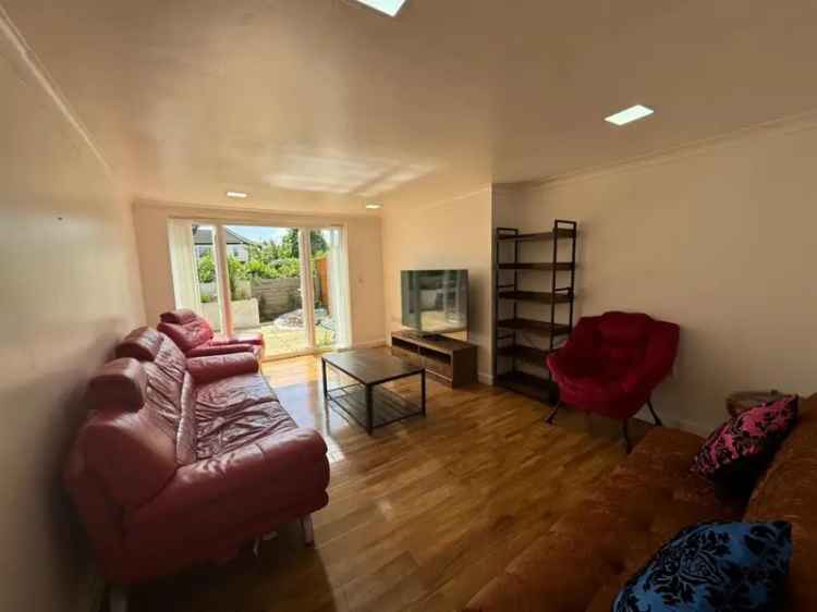 3 Bedroom Bungalow for Sale Wheelchair Accessible No Chain