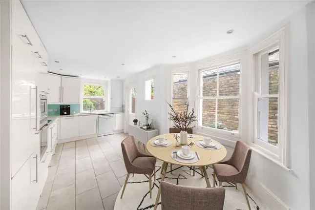 Family Home for Sale in Lynette Avenue London SW4