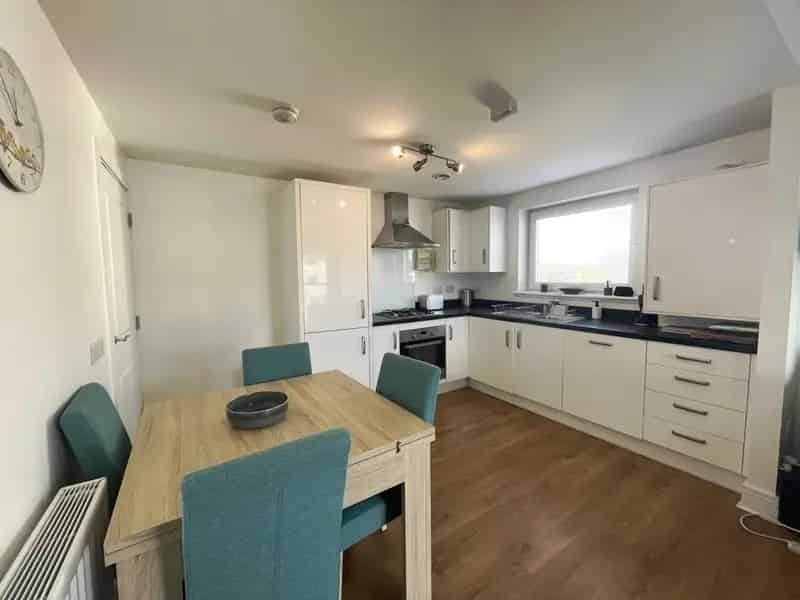 2 Bedroom Flat to Rent