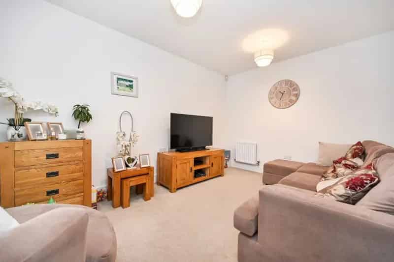 5 Bedroom House For Sale Modern Luxury Family Home