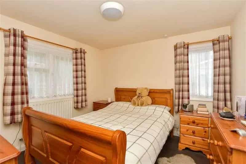 2 Bed Park Home for Over 40s - Downsize Today