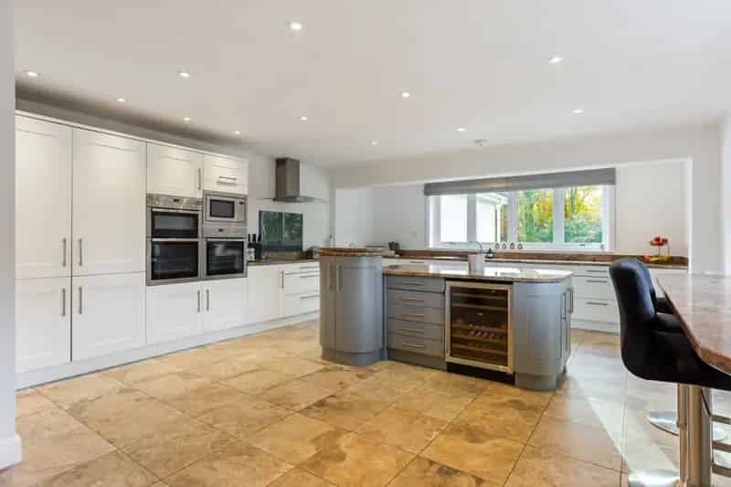 6 Bedroom Detached House for Sale in New Forest