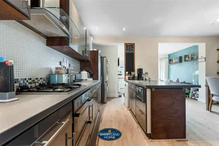 4 Bedroom House for Rent in Coundon Coventry