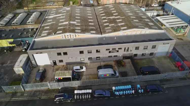 Gated Warehouse Industrial Unit To Let Acton London