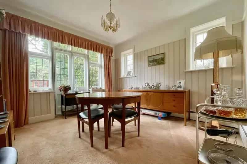 5 Bedroom Detached House Talbot Woods