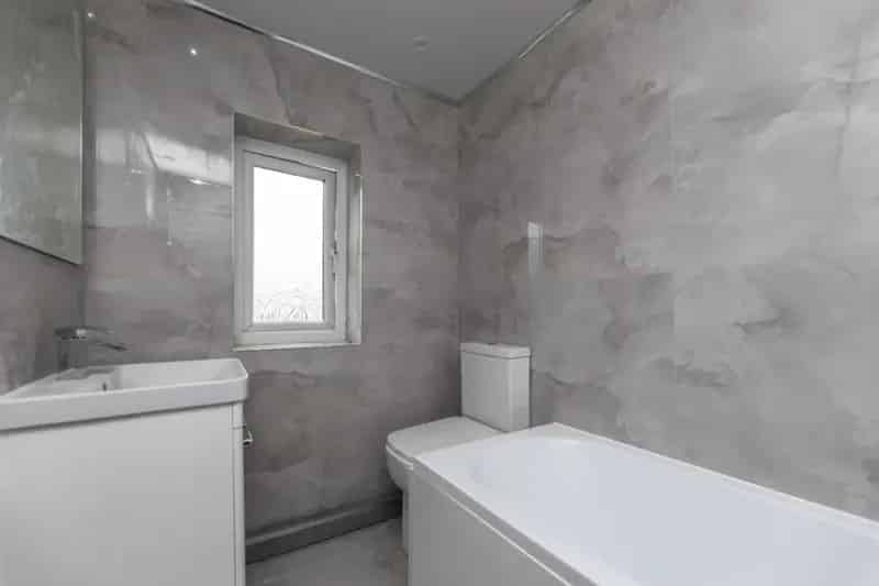2 Bed Semi-Detached House For Sale - Newly Renovated