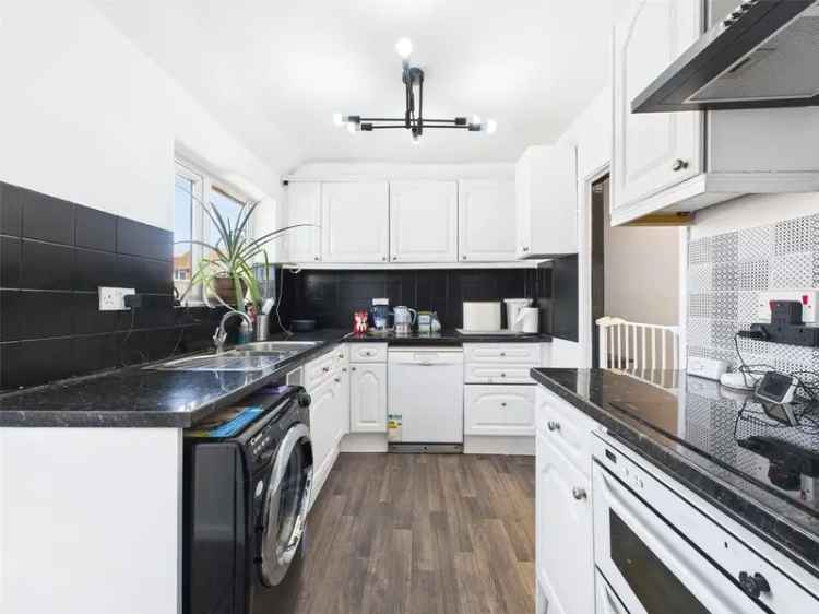 3 Bedroom Bungalow for Sale