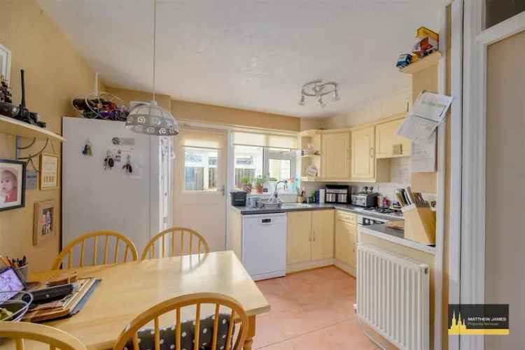 4 Bedroom End of Terrace House for Sale in Coventry