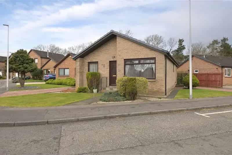 3 Bed Detached Bungalow Murieston