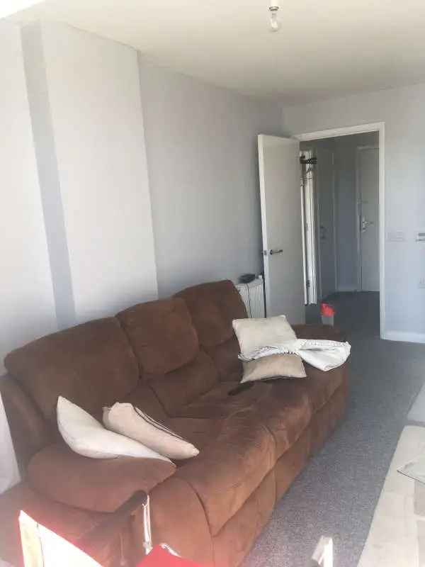 Flat For Rent in London, England