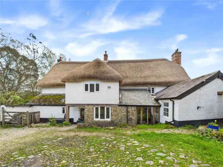 4 Bedroom Farmhouse Exeter - Grade II Listed - 3.8 Acres