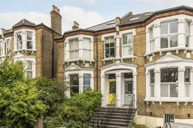 Six Bedroom Semi-Detached House Telegraph Hill SE14