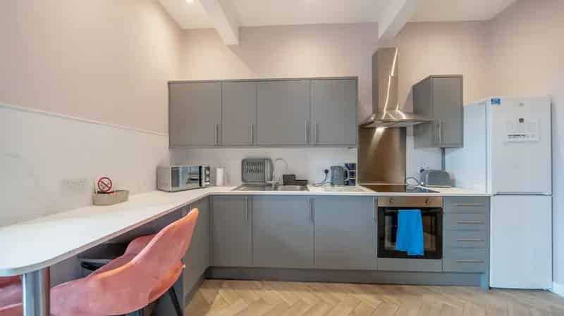 Furnished 1 Bedroom Apartment Helensburgh Near Town Centre