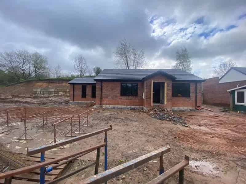 4 Bed Detached Bungalow For Sale