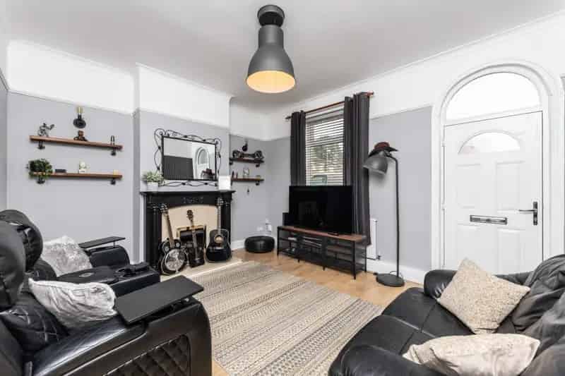 2 Bedroom House For Sale in Castleford