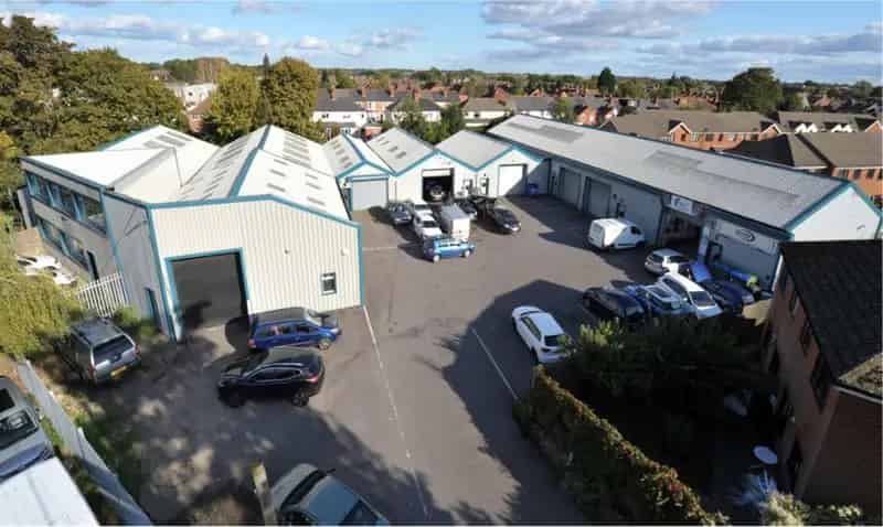 Caversham Reading Office Space: Allocated Parking Near Train Station