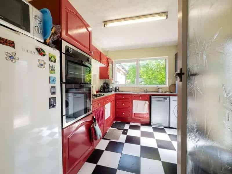 3 bed house for sale