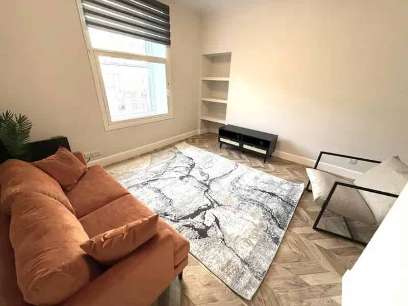 2 Bedroom Flat to Rent in North East Scotland