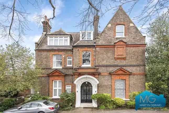 Maisonette for sale in West Heath Road, Hampstead, London NW3