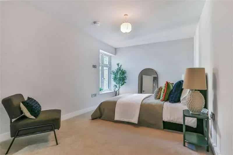 2 Bed Flat for Sale Ashley Cross Village Near Poole and Bournemouth