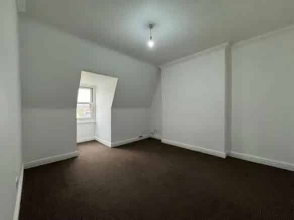 Two Bedroom Apartment Near Southsea Seafront Zero Deposit Available