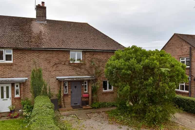2 Bedroom Semi-Detached House For Sale