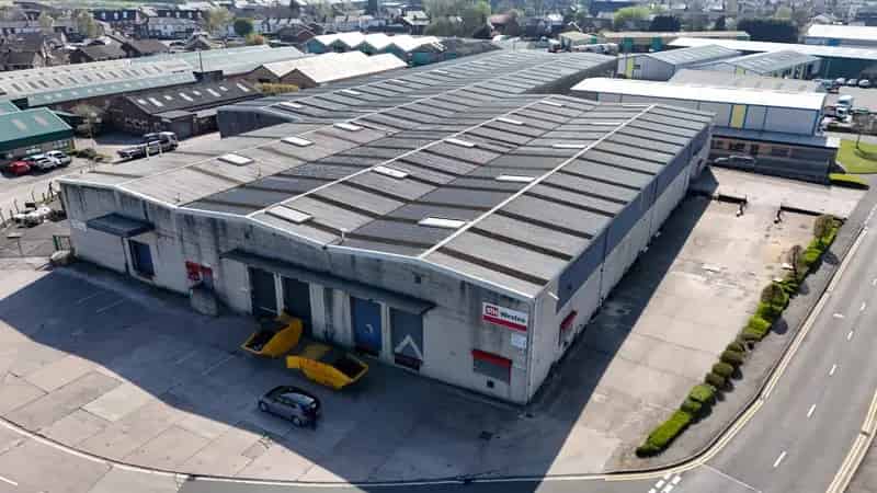 Industrial property For Rent , Wigan, England