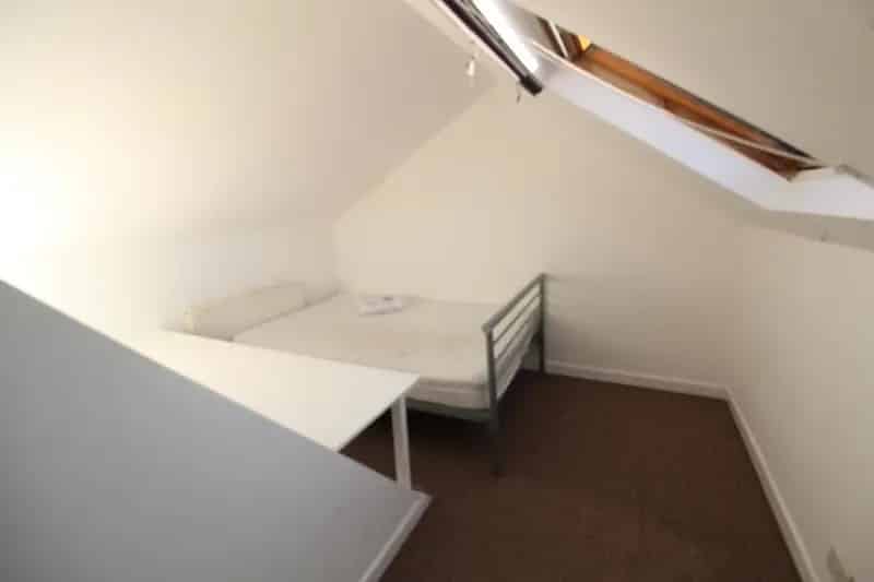 4 Bedroom Maisonette for Students Central Heating
