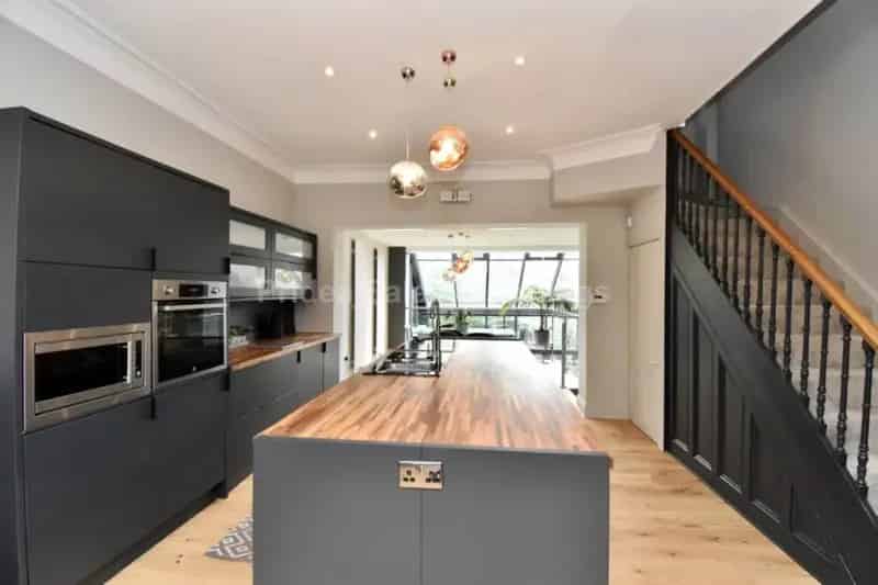 4 Bedroom Victorian Townhouse for Rent in Lincoln