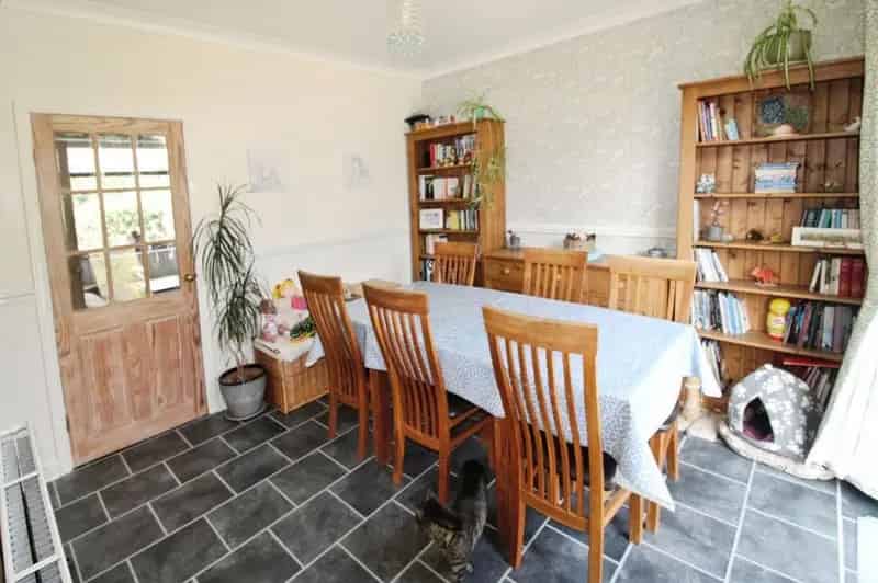 4 Bedroom Semi Detached House for Rent South Yorkshire